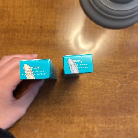 Thrive Causemetics brilliant eye brightener in shades Racquel and Betty - Picture 3 of 3